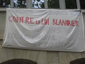 Banderole Ecole Louis Blanc avril 2019 img_0453.jpg
