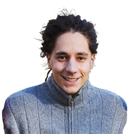 Photo de face de Dante Bassino, sur fond transparent